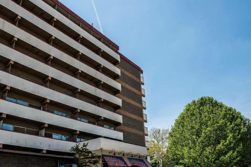 Quality Inn University Center Pittsburgh Exterior photo